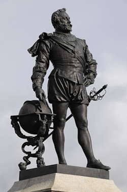 Statue of Sir Francis Drake, Plymouth Hoe.